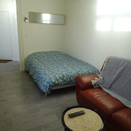 Charmant Studio En Centre-Ville บูโลญ-ซูร์-แมร์ ภายนอก รูปภาพ